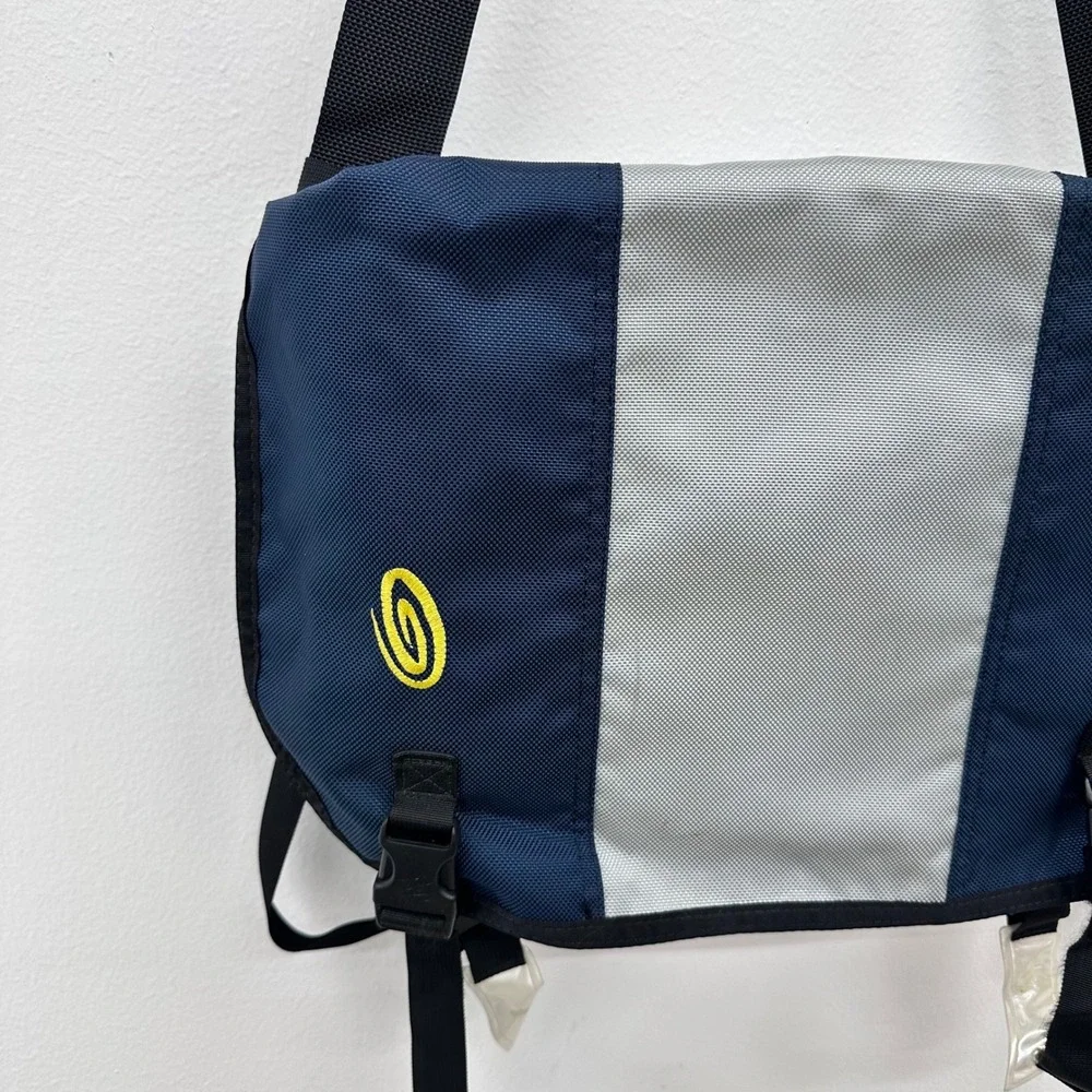 Timbuk2‎ Classic Messenger Bag Large Blue Commuter Single Strap Canvas Travel